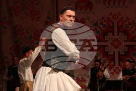 Плевен - съвместен концерт - ансамблите  „Пирин” и „Иван Вълев”