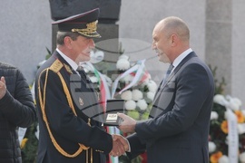 Бюст-паметник на Юрий Захарчук - откриване