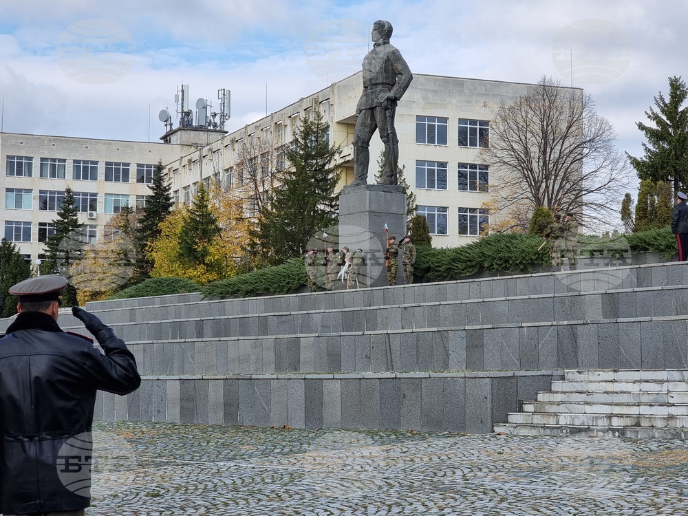 С ден на отворените врати Националният военен университет "Васил Левски" отбелязва своя празник