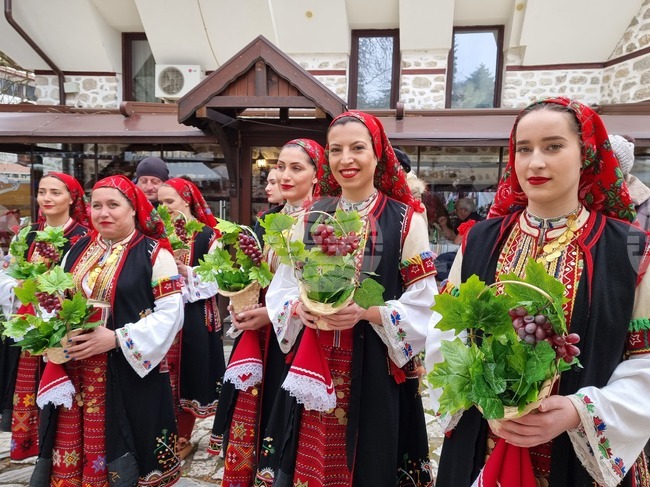 Мелник – фестивал – „Златен грозд“