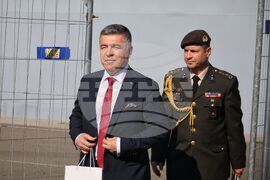 Бургас - Противоминна военноморска група - кораби - посрещане - Толга Оркун