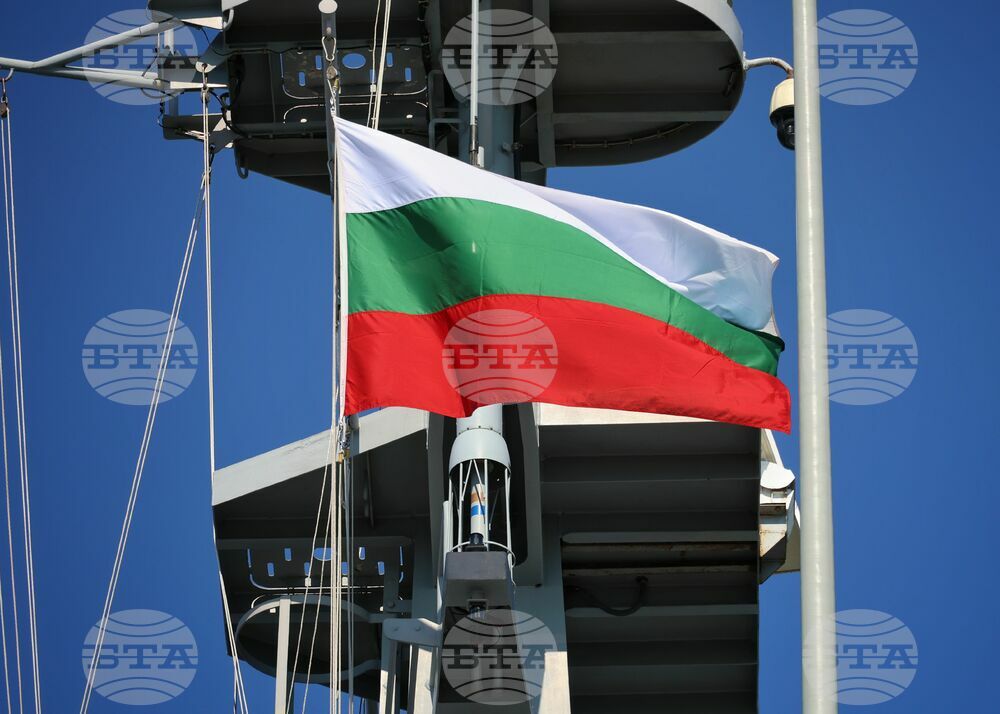 Бургас - Противоминна военноморска група - кораби - посрещане
