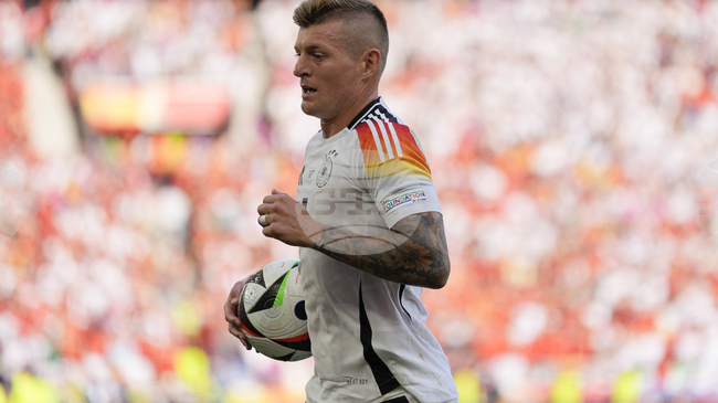 Тони Кроос посъветва Барселона да промени своя стил, за да спечели Шампионската лига