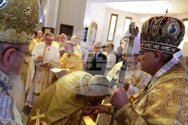 Катедрален храм „Св. Йоан XXIII" - епископ - ръкоположение