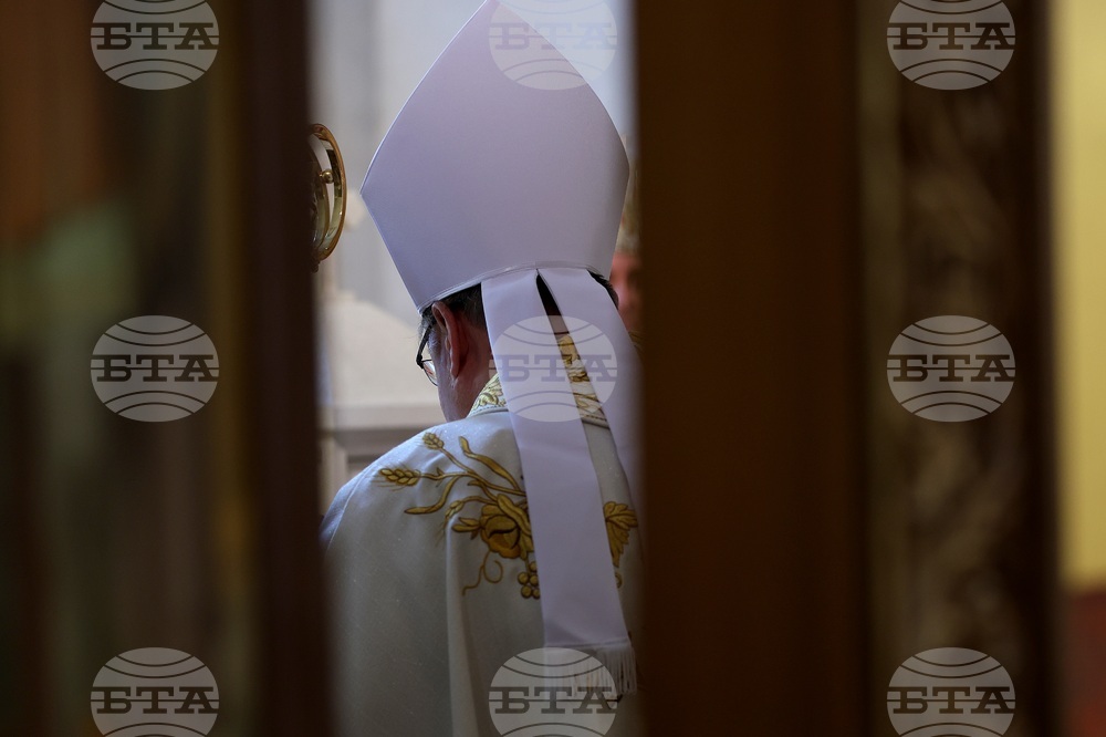 Катедрален храм „Св. Йоан XXIII" - епископ - ръкоположение