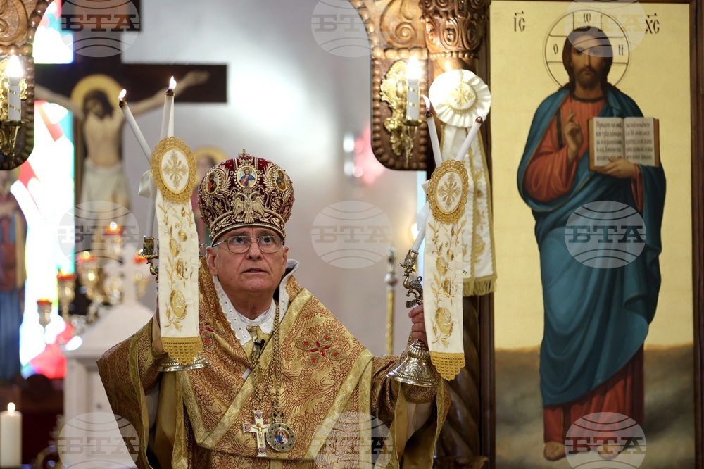 Катедрален храм „Св. Йоан XXIII" - епископ - ръкоположение