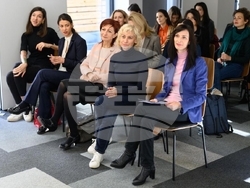 Мария Габриел: В Европа има нужда от повече инвестиции в компании, ръководени от жени