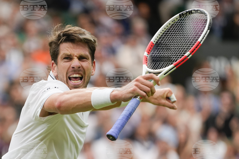 Камерън Нори се класира за четвъртфиналите на тенис турнира в Хонконг, Карен Хачанов отпадна