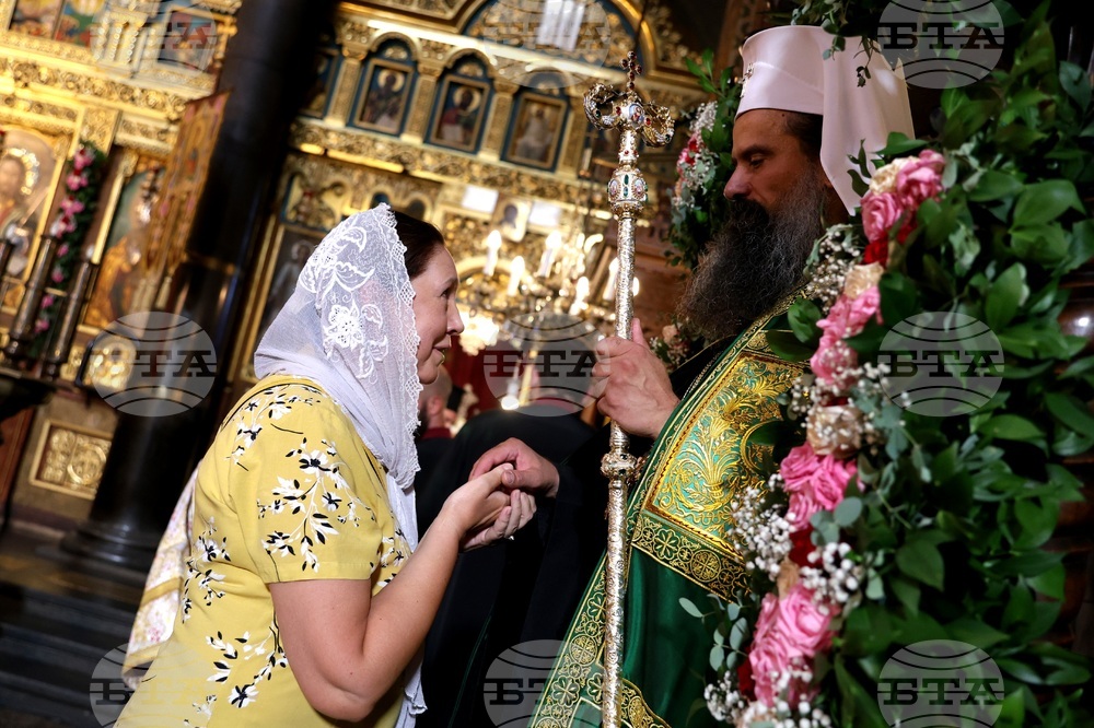 Катедрален храм „Св. вмчца Неделя“ - патриарх Даниил - посрещане