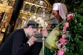 Катедрален храм „Св. вмчца Неделя“ - патриарх Даниил - посрещане