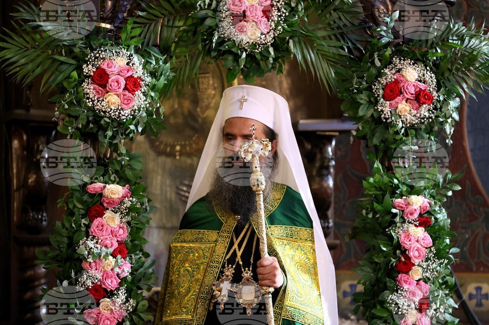 Катедрален храм „Св. вмчца Неделя“ - патриарх Даниил - посрещане