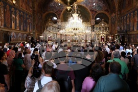 Катедрален храм „Св. вмчца Неделя“ - патриарх Даниил - посрещане