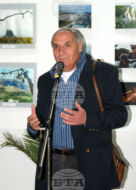 Симеон Идакиев - журналист и пътешественик