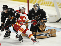 Flames Capitals Hockey