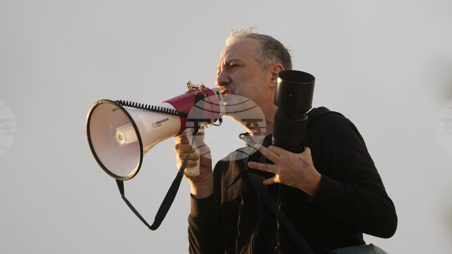 Учени откриха "навигационната система" на меланома