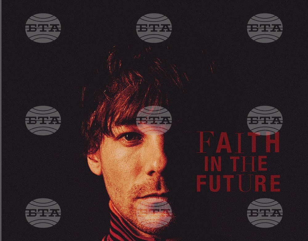 Фенове и критици са разделени за новия албум "Faith in the Future" на Луи Томлинсън