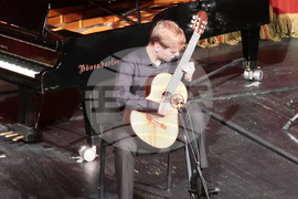 Плевен - училище по изкуствата - празник - концерт