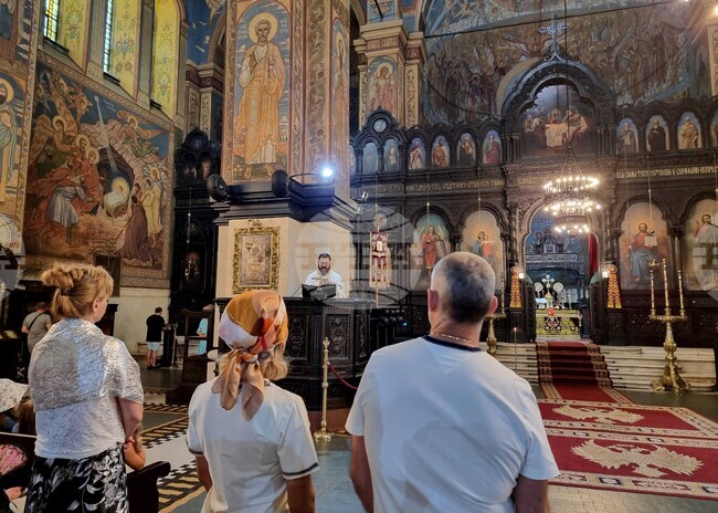 Варна - Катедрален храм - литургия - Ден на всички български светии