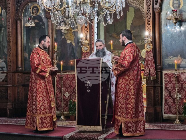 Видин - Света литургия - катедрален храм „Св. вмчк Димитър Солунски“