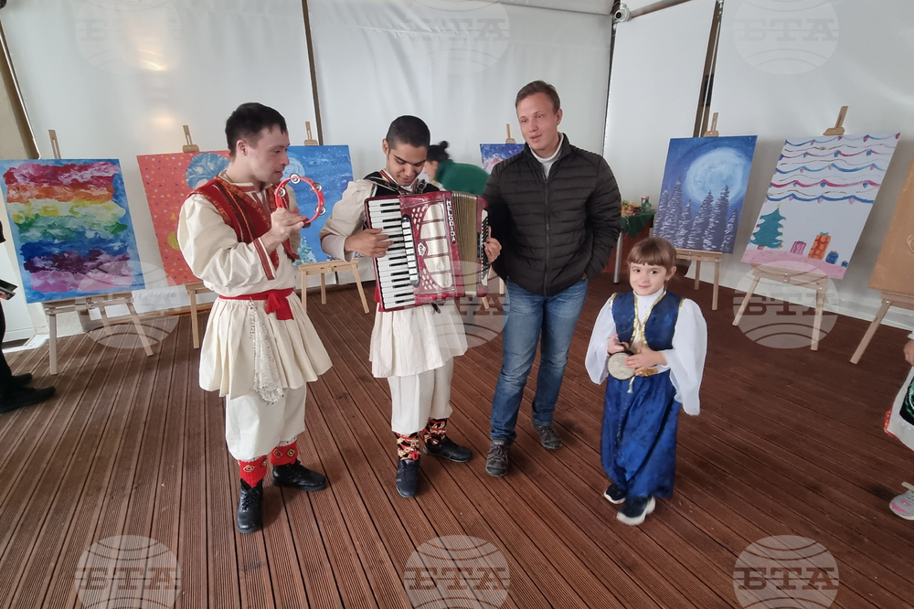 Република Северна Македония - Изложба "От деца за деца"