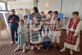 Република Северна Македония - Изложба "От деца за деца"