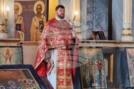 Плевен - храм „Света Параскева" - света литургия