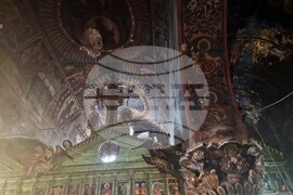 Ловеч - храм „Св. великомъченица Неделя“