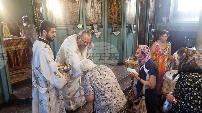 Силистра - Негово Високопреосвещенство Русенският митрополит Наум - Света литургия