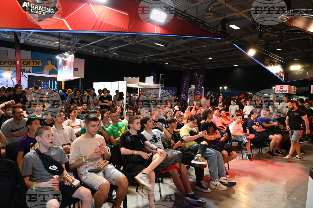 Фестивал - „Анивенчър Комик Кон“