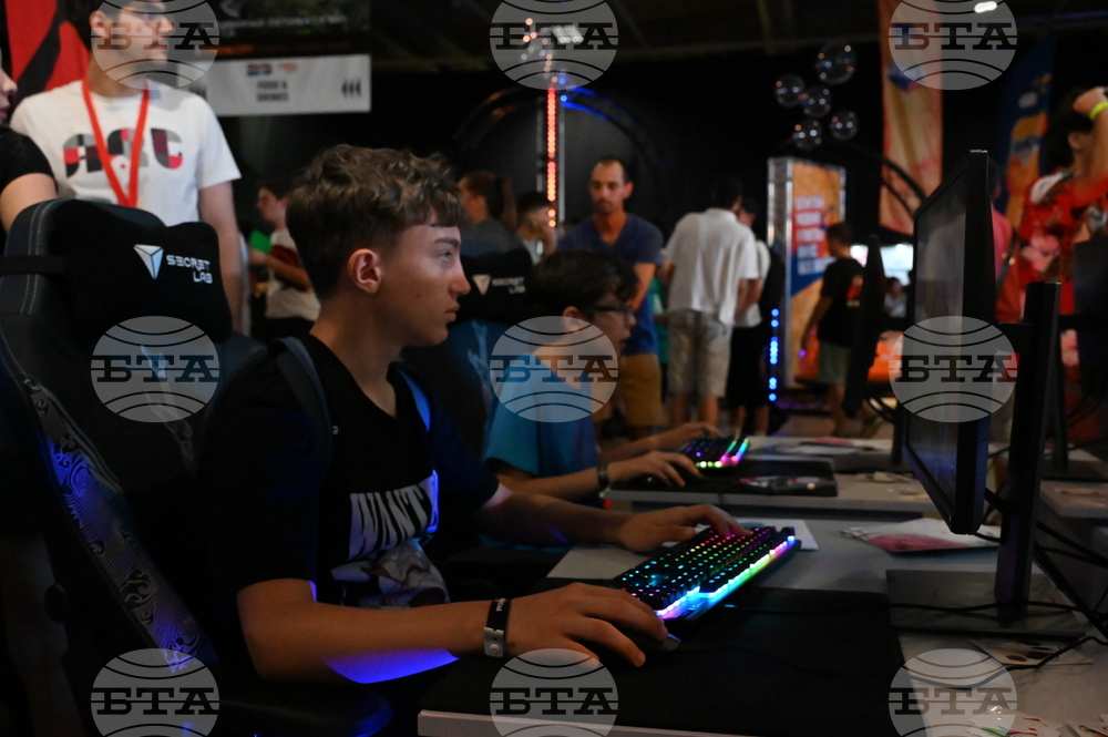 Фестивал - „Анивенчър Комик Кон“