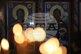 Сатовча - храм „Света великомъченица Неделя“ - света литургия