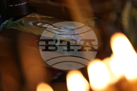 Сатовча - храм „Света великомъченица Неделя“ - света литургия