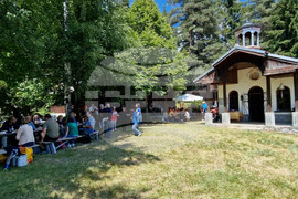 Село Славейно - Параклис „Света Неделя" - литургия - празник