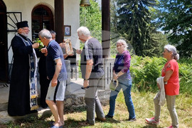 Село Славейно - Параклис „Света Неделя" - литургия - празник