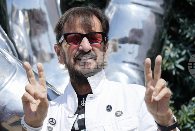 Ринго - клоунът на „Бийтълс“, става на 85