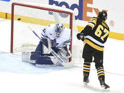 Maple Leafs Penguins Hockey