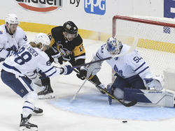 Maple Leafs Penguins Hockey