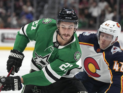Stars Avalanche Hockey