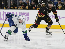 Canucks Golden Knights Hockey