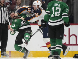 Stars Avalanche Hockey
