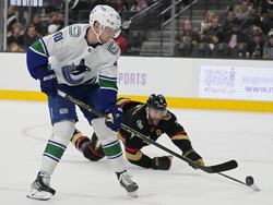 Canucks Golden Knights Hockey
