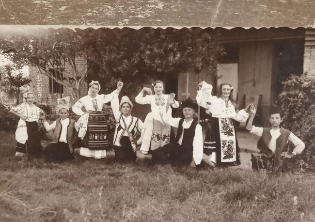 Българското културно дружество „Васил Левски“ в Лас Бреняс, Аржентина, публикува поздрав по повод Деня на имигранта