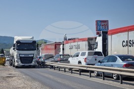 Граничен пункт „Кулата“ - трафик