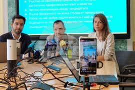 Борис Бонев - Бойко Димитров - Емилия Ангелова - общински дружества - пресконференция