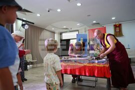 Бургас - тибетска пясъчна мандала - демонстрация