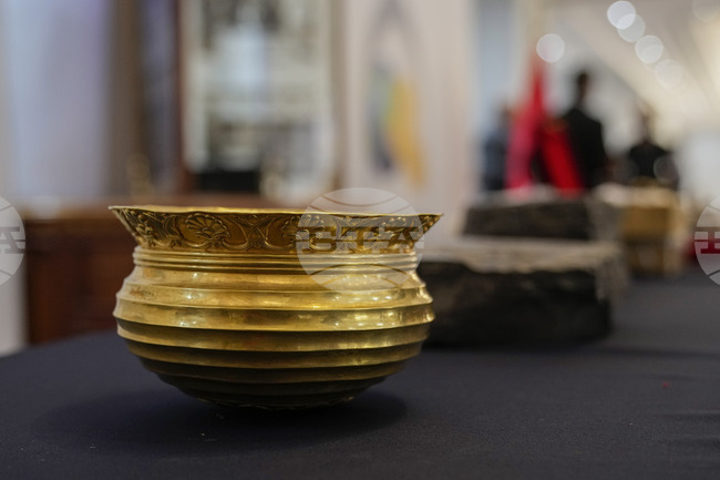 Зъбният емайл на древни хора разкрива детайли за храненето в Месопотамия, установиха учени