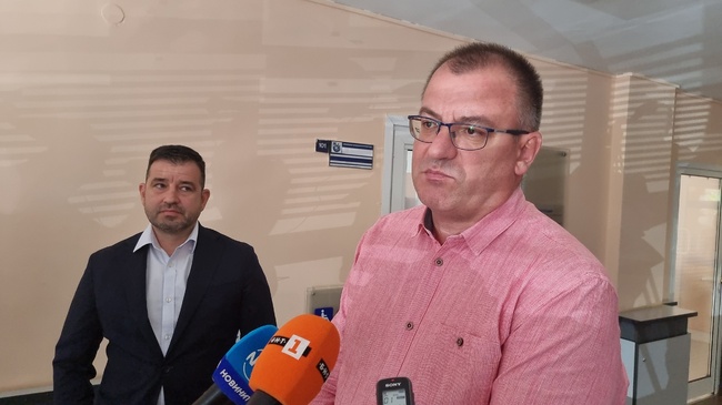 Има напредък в преговорите между фармацевтите и здравната каса за заплащането на аптеките, предстои нова среща