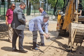 Петрич - водопроводна мрежа - първа копка