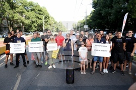 Булевард Сливница - протест срещу войната по пътищата