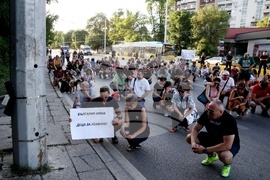 Булевард Сливница - протест срещу войната по пътищата